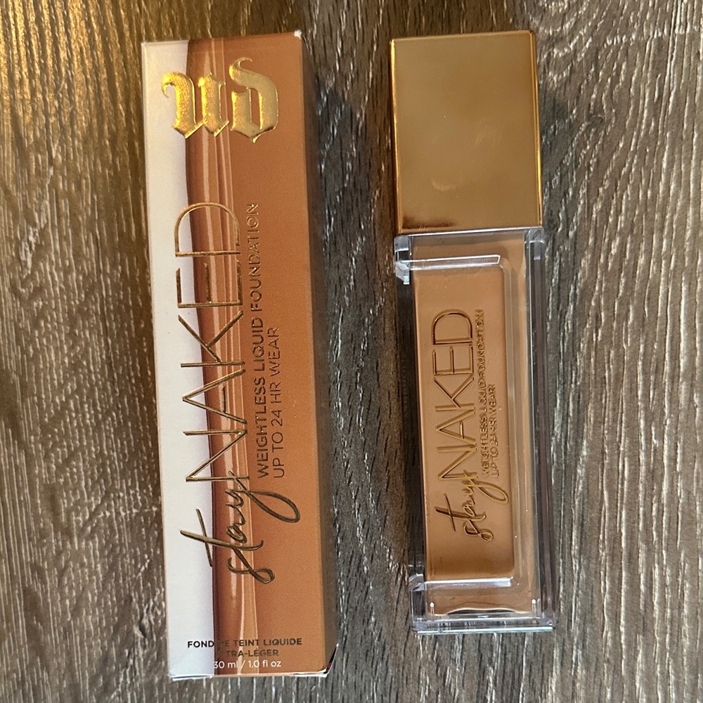 Urban Decay Stay Naked Liquid Foundation - Warm Brown